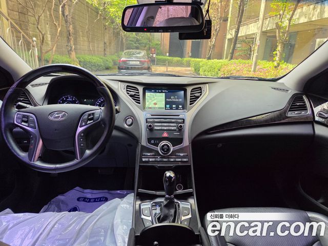 Hyundai Grandeur 2015 — photo 11