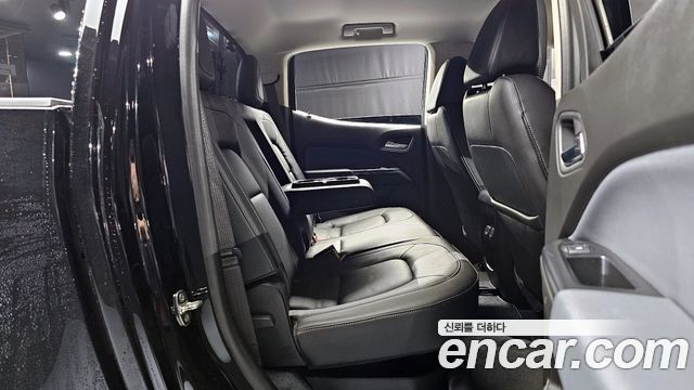 Chevrolet Korea Colorado 2021 — photo 12