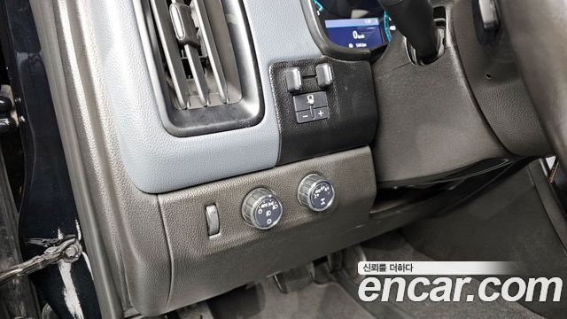Chevrolet Korea Colorado 2021 — photo 15