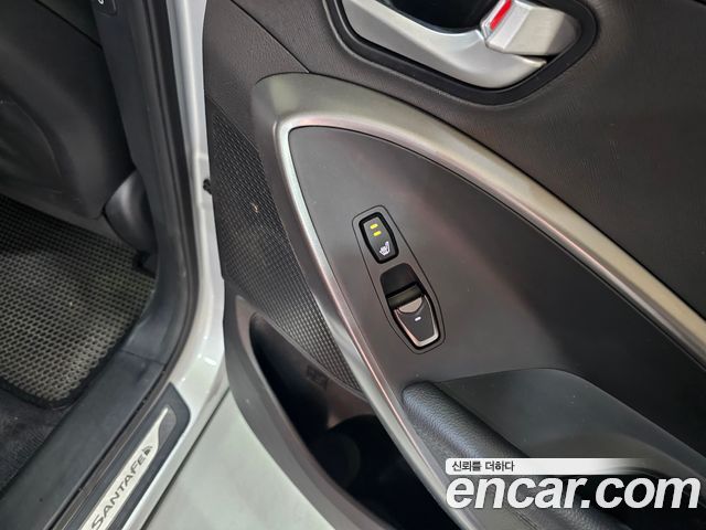 Hyundai Santafe 2015 — photo 13