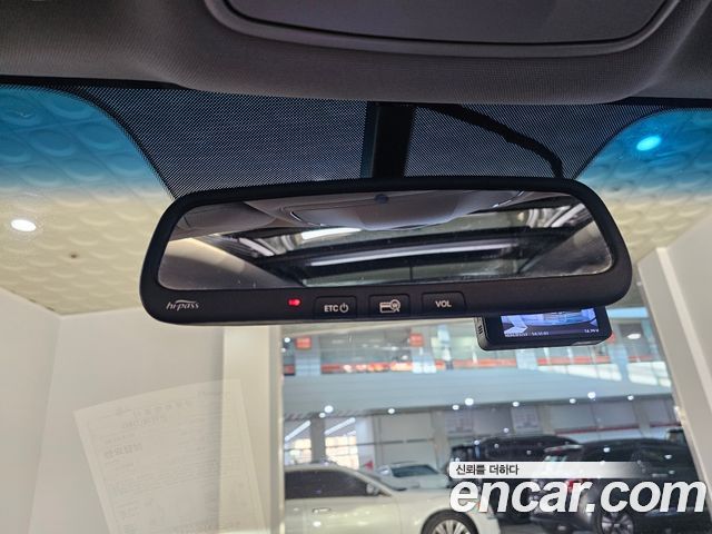 Hyundai Santafe 2015 — photo 18