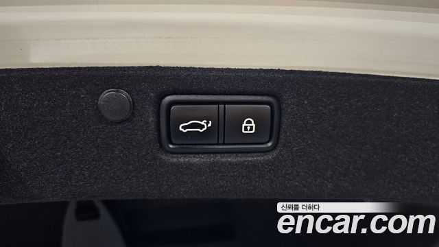 Hyundai Grandeur 2018 — photo 20