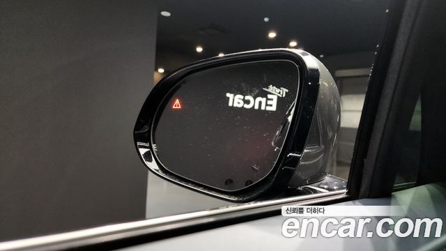 Genesis GV80 2023 — photo 13
