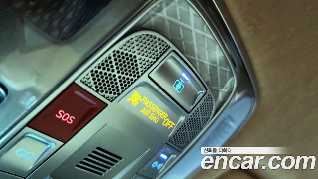 Genesis GV80 2023 — photo 18