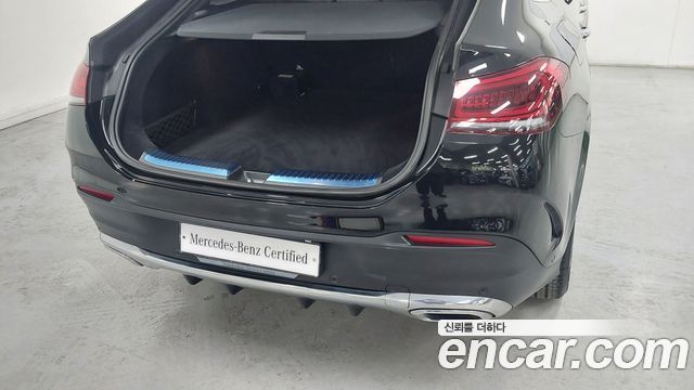 Mercedes-Benz GLE-Class 2021 — photo 11