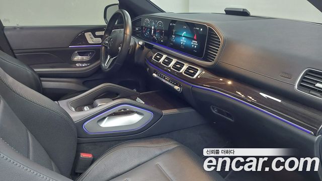 Mercedes-Benz GLE-Class 2021 — photo 13
