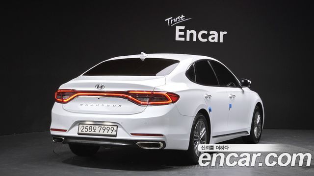 Hyundai Grandeur 2019 — photo 2
