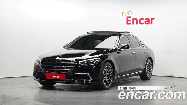 Mercedes-Benz S-Class 2022 — photo 1