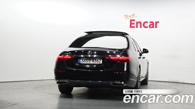 Mercedes-Benz S-Class 2022 — photo 4