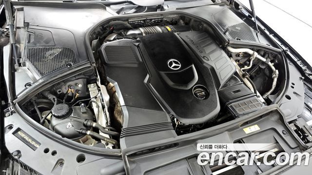 Mercedes-Benz S-Class 2022 — photo 6
