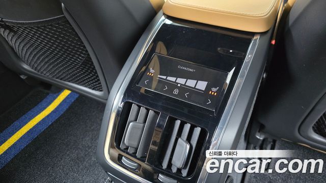 Volvo S90 2021 — photo 19