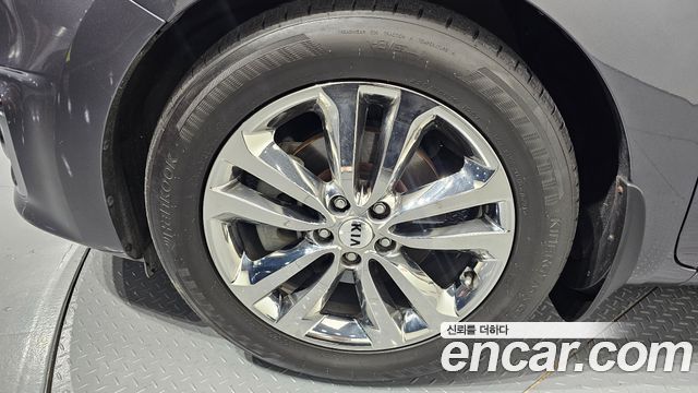 Kia Canival 2018 — photo 5