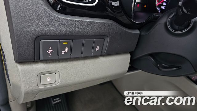 Kia Canival 2018 — photo 17