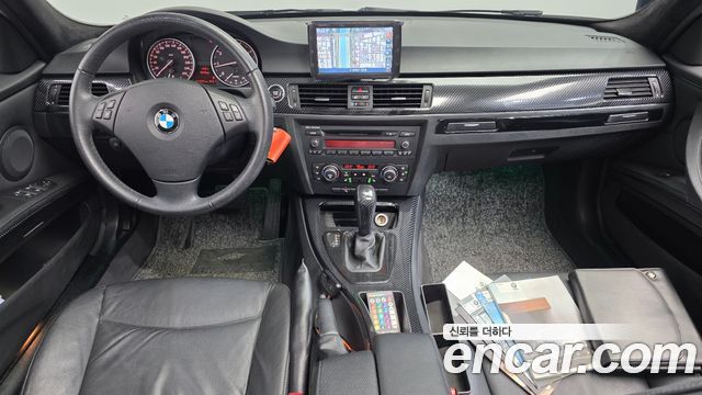BMW 3-Series 2010 — photo 7