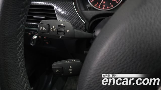 BMW 3-Series 2010 — photo 15