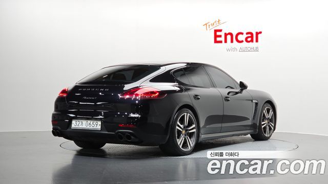 Porsche Panamera 2016 — photo 2