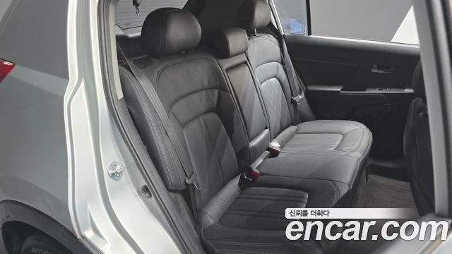 Kia Sportage 2012 — photo 12