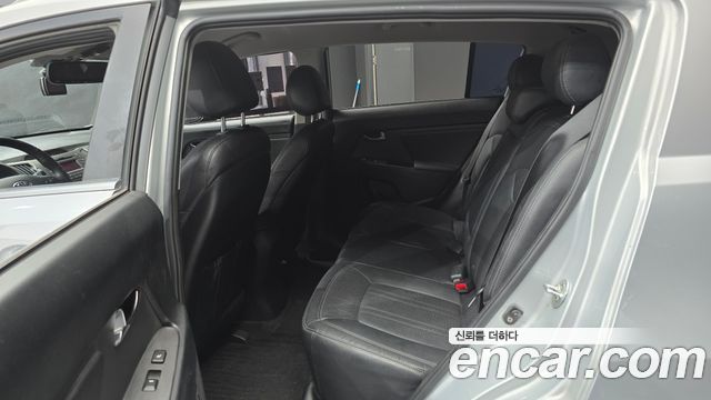 Kia Sportage 2012 — photo 13