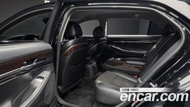 Genesis EQ900 2016 — photo 12