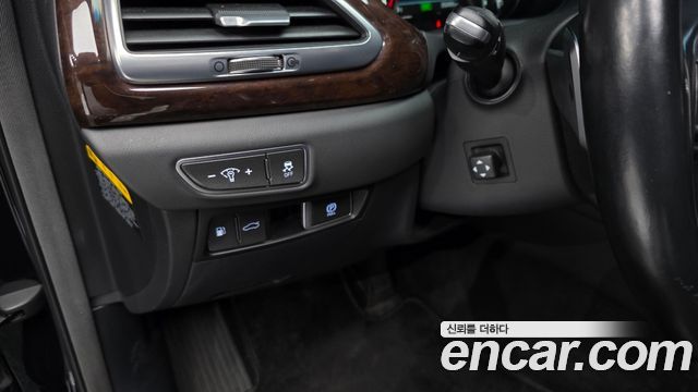 Genesis EQ900 2016 — photo 14