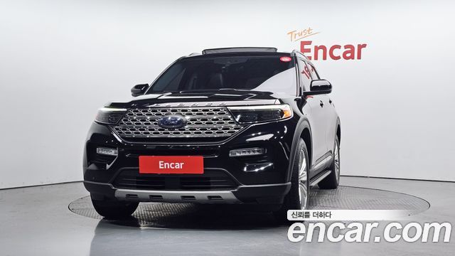 Ford Explorer 2021 — photo 3