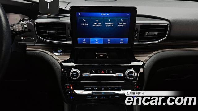 Ford Explorer 2021 — photo 14