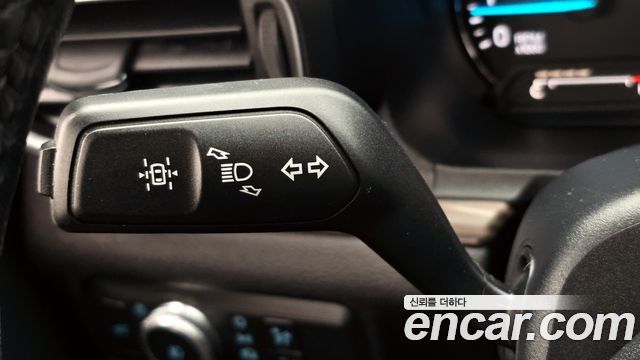 Ford Explorer 2021 — photo 16