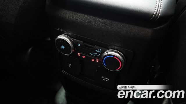 Ford Explorer 2021 — photo 18