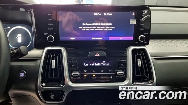Kia Sorento 2021 — photo 16