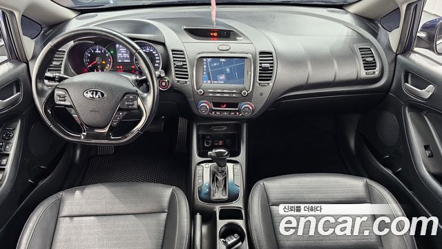 Kia K3 2017 — photo 7