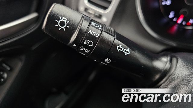 Kia K3 2017 — photo 17