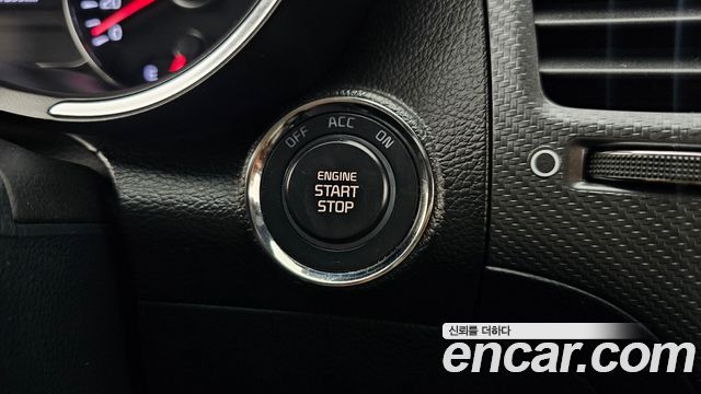 Kia K3 2017 — photo 18