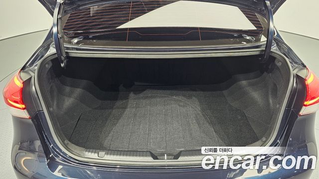 Kia K3 2017 — photo 20