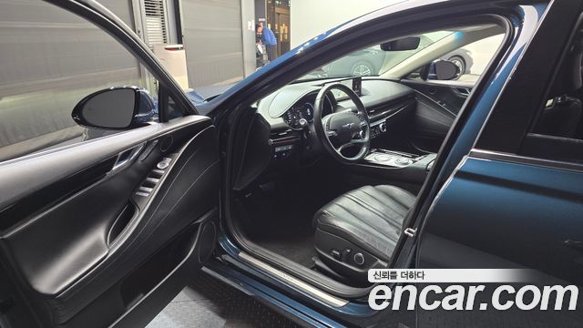 Genesis G80 2022 — photo 10