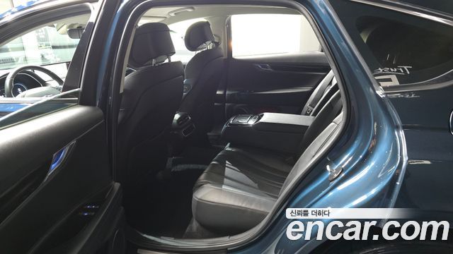 Genesis G80 2022 — photo 11