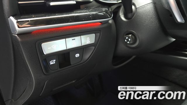 Genesis G80 2022 — photo 14