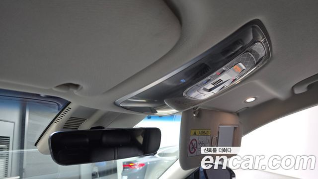 Genesis G80 2022 — photo 17