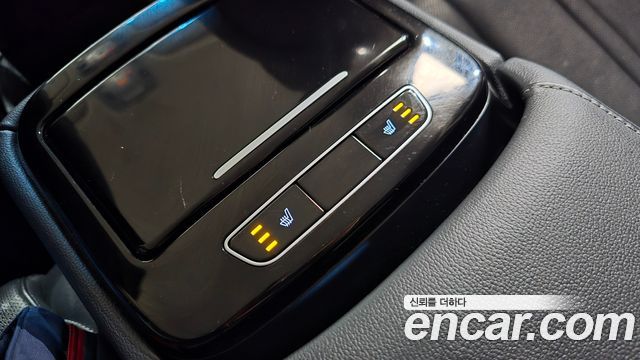 Genesis G80 2022 — photo 18