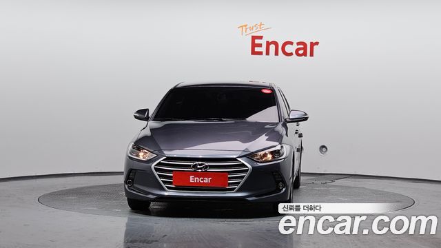 Hyundai AVANTE 2017 — photo 3