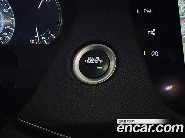 Cadillac CT6 2018 — photo 16