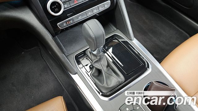 Renault Korea SM6 2023 — photo 9