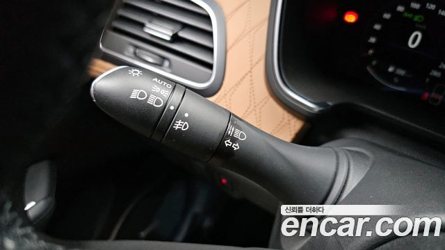 Renault Korea SM6 2023 — photo 17
