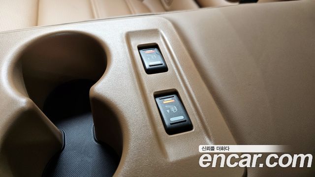 Renault Korea SM6 2023 — photo 19