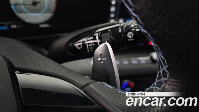 Hyundai AVANTE 2022 — photo 18