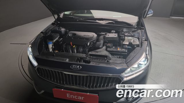 Kia K7 2017 — photo 6