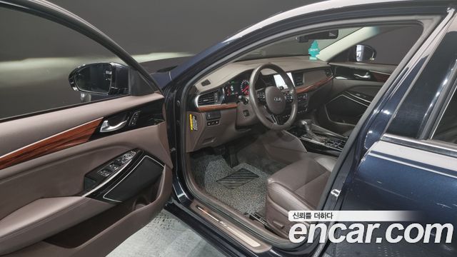 Kia K7 2017 — photo 10