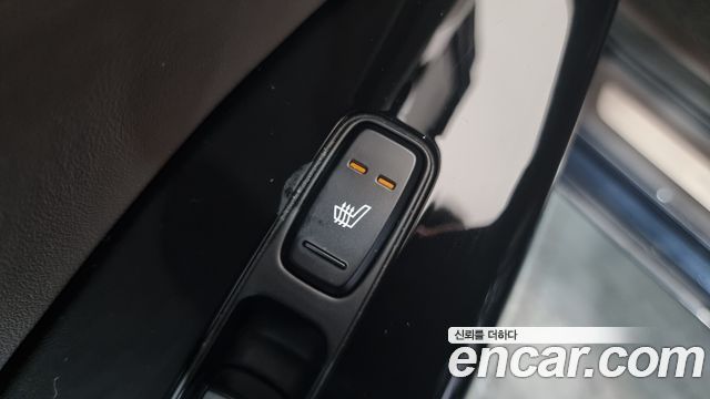 Kia K7 2017 — photo 17