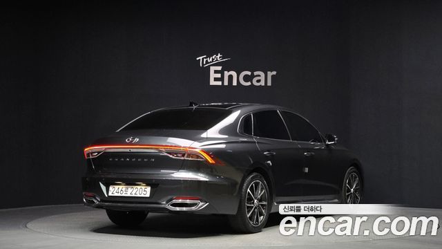 Hyundai Grandeur 2022 — photo 2