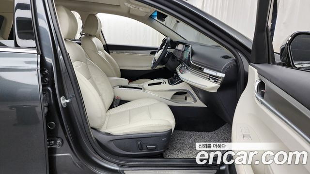 Hyundai Grandeur 2022 — photo 11