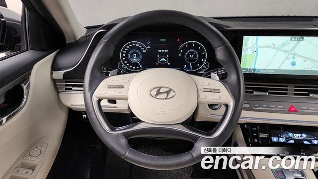 Hyundai Grandeur 2022 — photo 13
